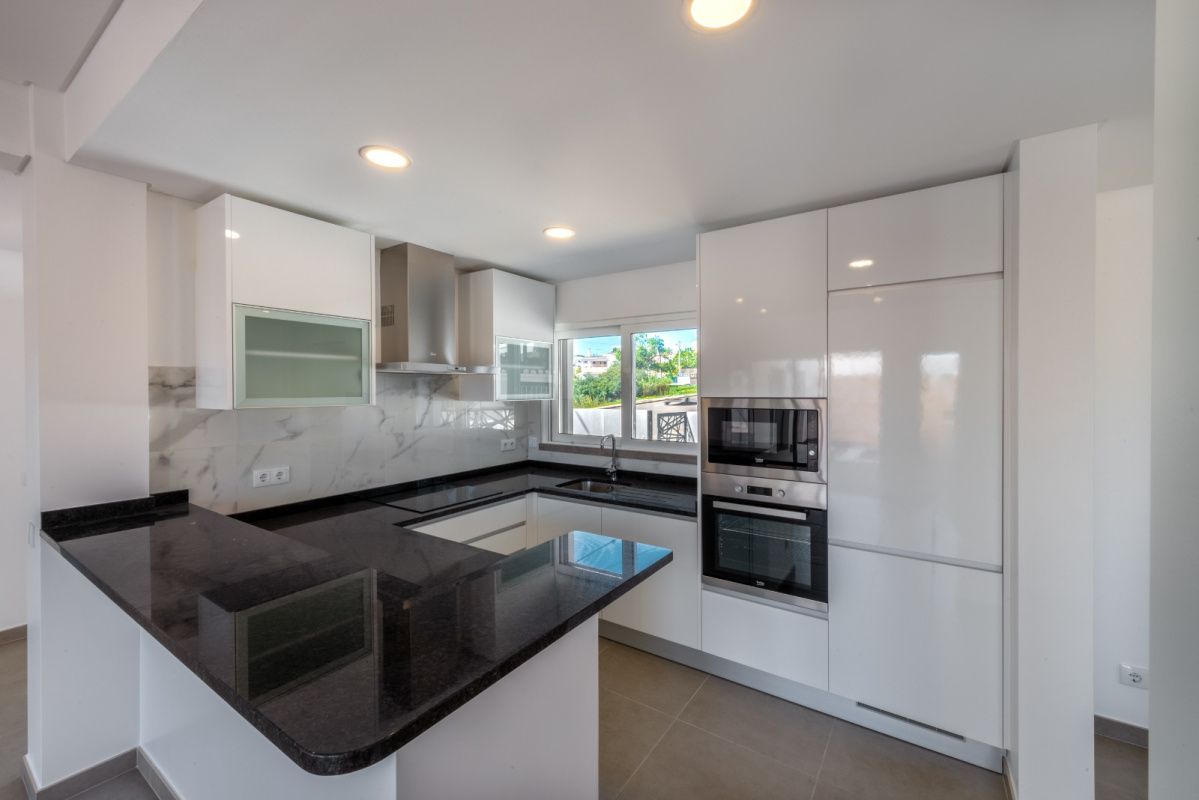 House in Algarve, Portugal - picture 7