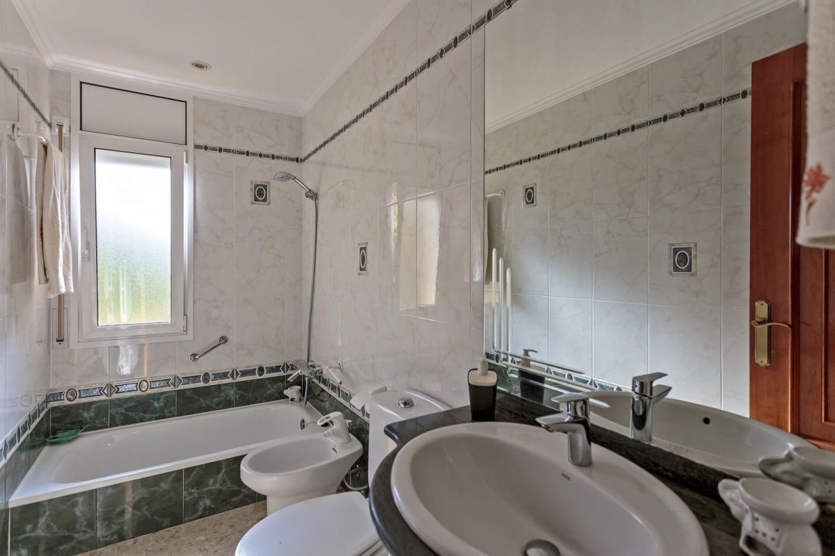 House on Costa Brava, Spain, 202 m² - picture 7