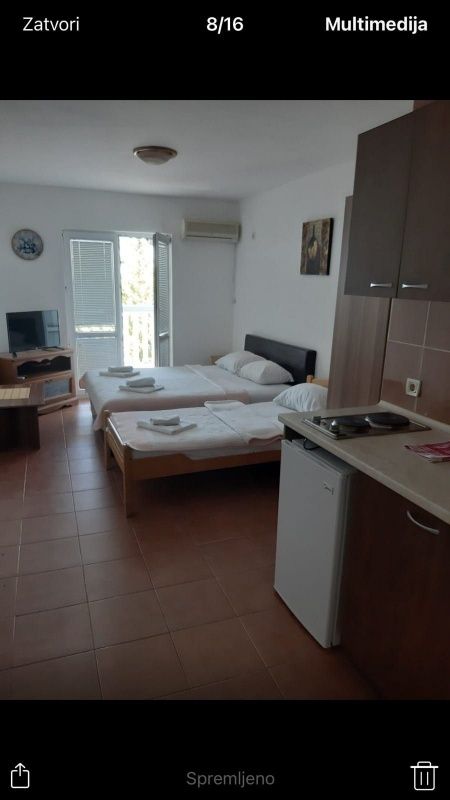 Hotel en Sutomore, Montenegro - imagen 7