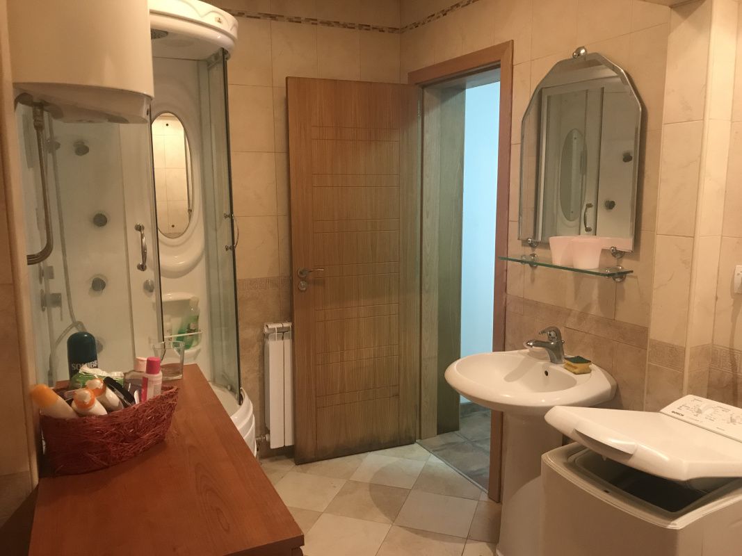 Flat in Sveti Stefan, Montenegro, 80 m² - picture 8