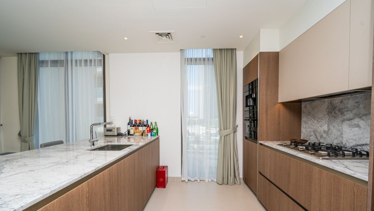 Flat in Dubai, UAE, 124 m² - picture 8