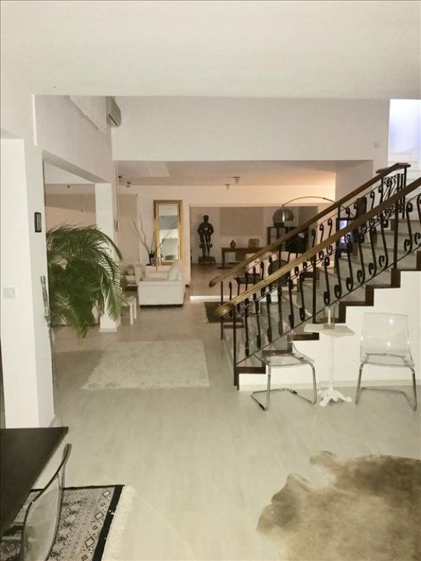 Casa a Limassol, Cipro, 550 m² - foto 8