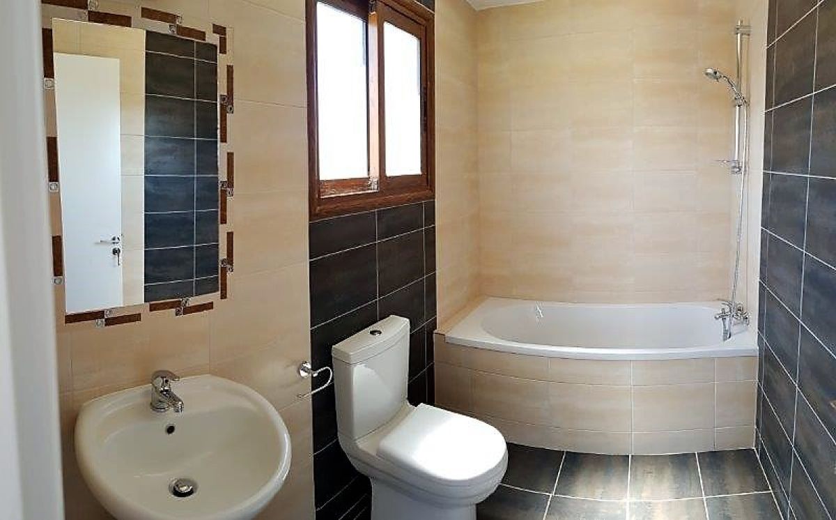 Maison à Paphos, Chypre, 440 m² - image 8