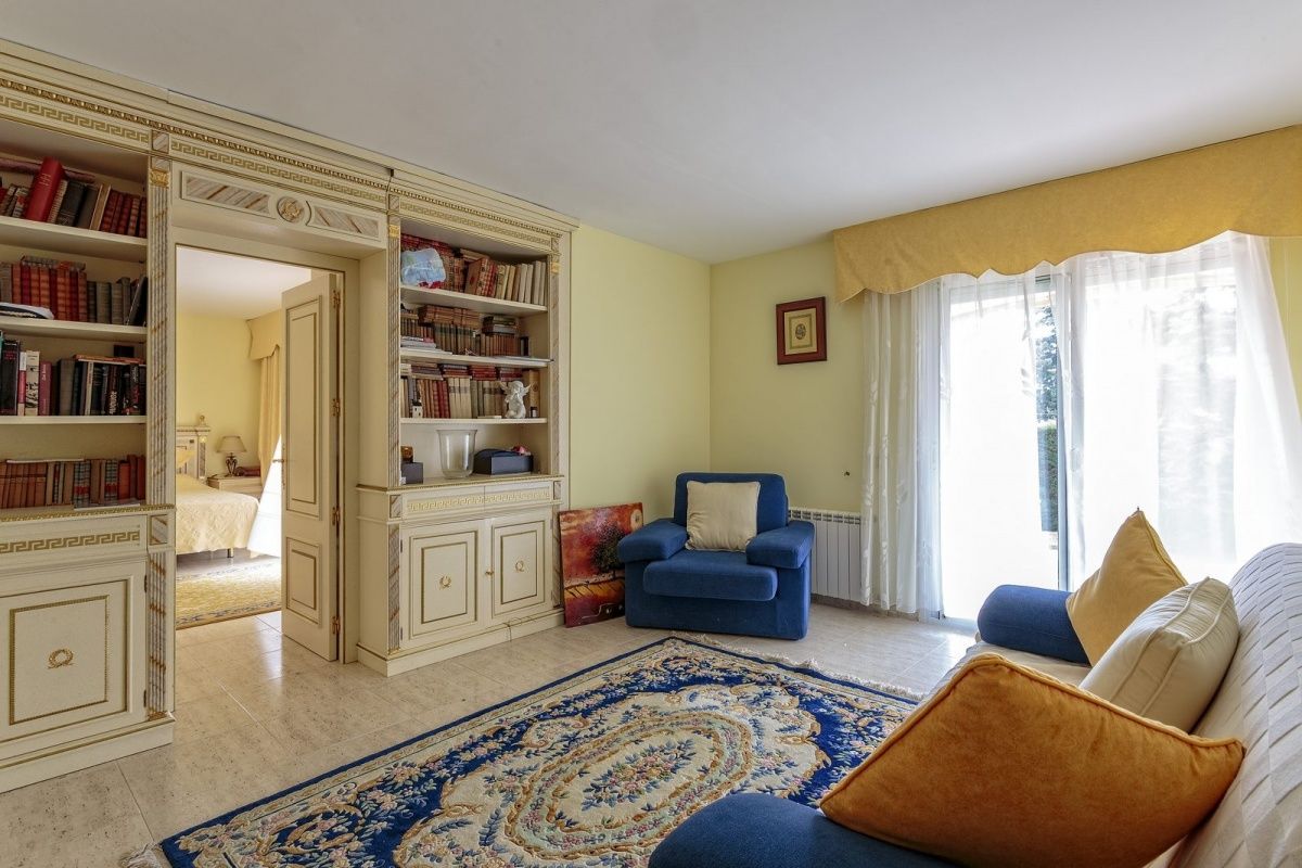 Casa en la Costa Brava, España, 386 m² - imagen 8