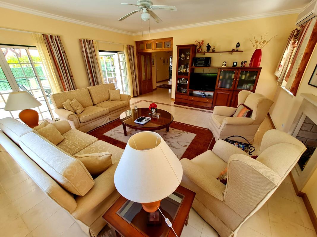 House in Algarve, Portugal, 315 m² - picture 9