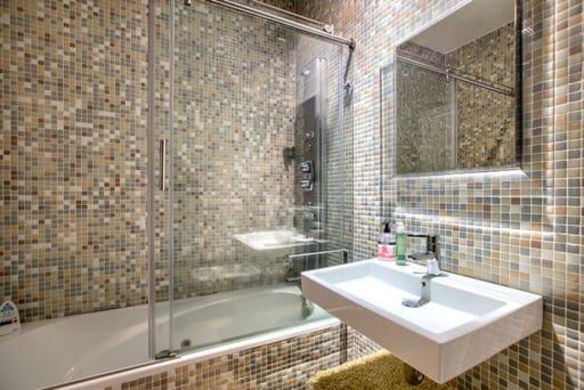 Chalet à Madrid, Espagne, 1 300 m² - image 9