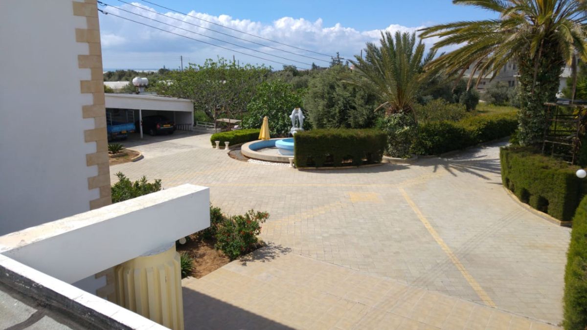 Casa a Limassol, Cipro, 470 m² - foto 9