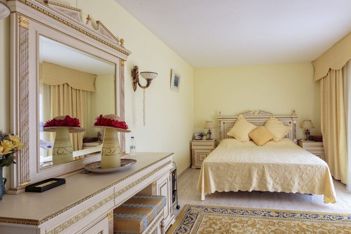 Casa en la Costa Brava, España, 386 m² - imagen 9