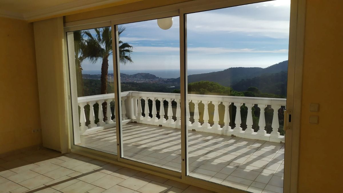 House in Girona, Spain, 272 m² - picture 10