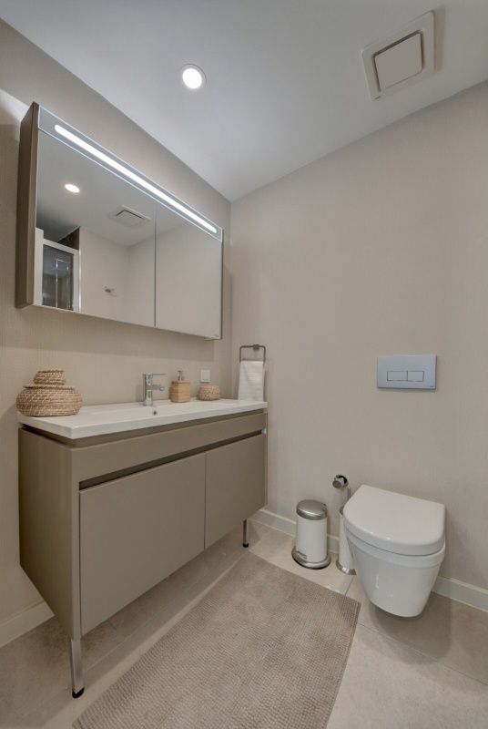 Flat in Istanbul, Turkey - picture 10