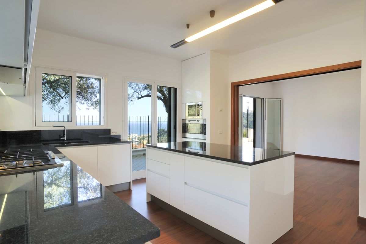 Casa ad Alassio, Italia, 300 m² - foto 9