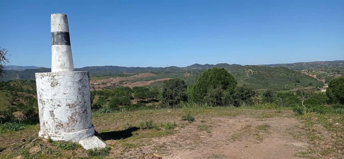 Investment project in Algarve, Portugal, 1 680 m² - picture 11