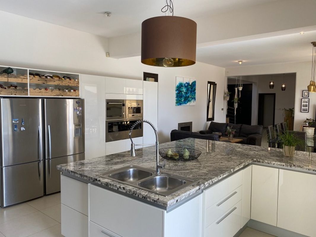 Casa a Limassol, Cipro, 628 m² - foto 11