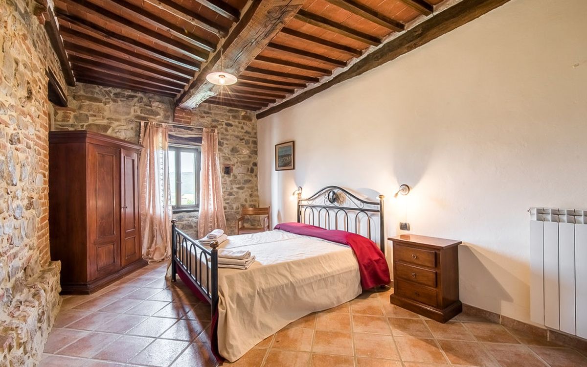 Manor in Volterra, Italy, 3 500 m² - picture 12