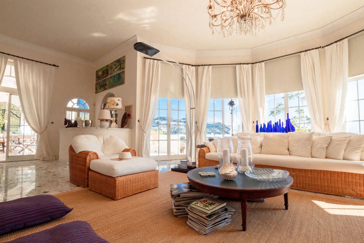 Casa a Ventimiglia, Italia, 450 m² - foto 13