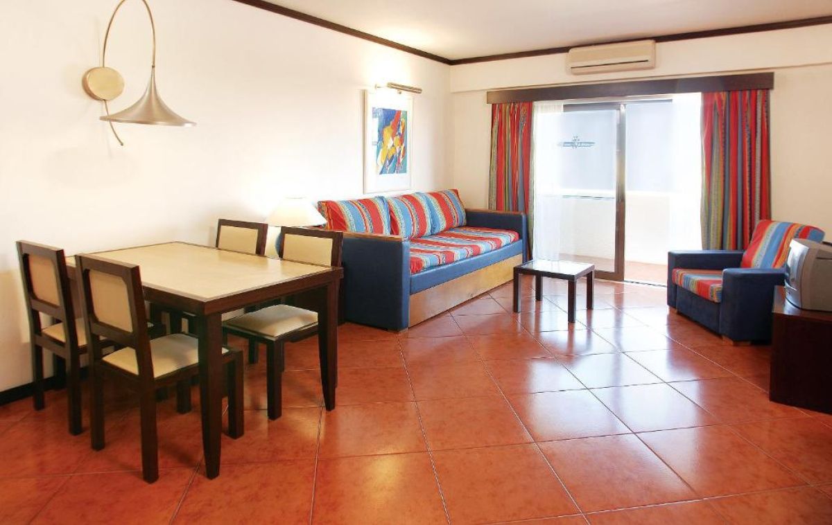 Office in Algarve, Portugal - picture 13