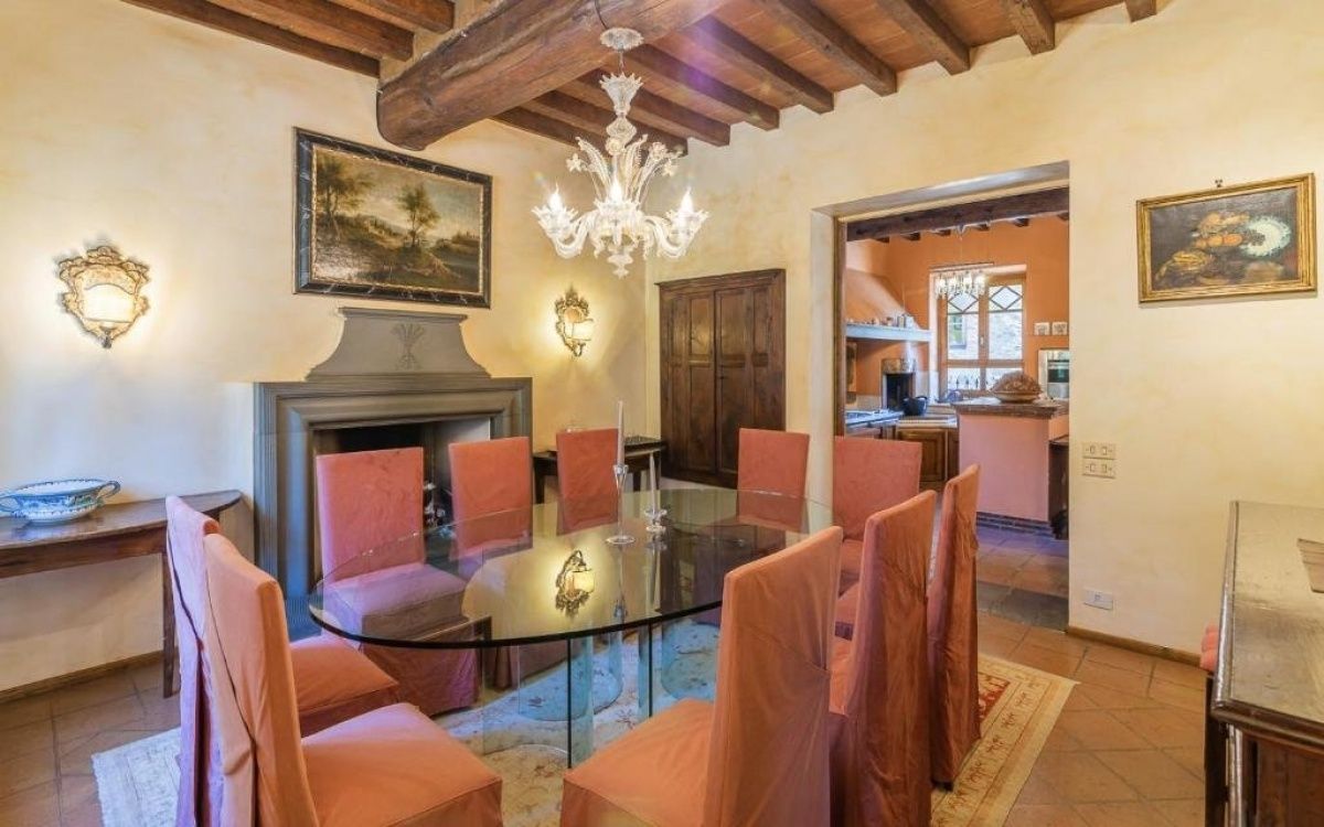 Manor in Lucca, Italy, 1 158 m² - picture 13