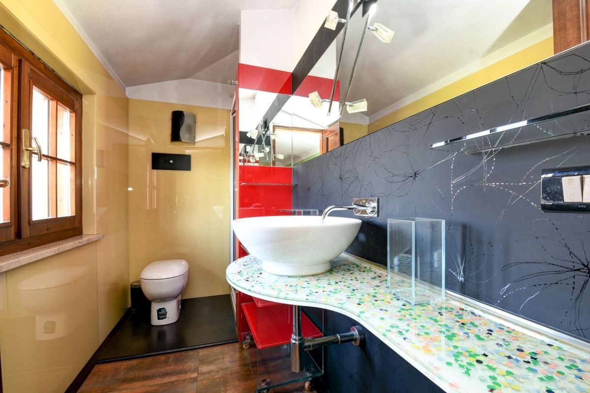 Casa en Brescia, Italia, 400 m² - imagen 14