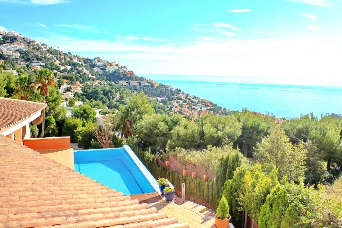 Casa en la Costa Blanca, España, 898 m² - imagen 14