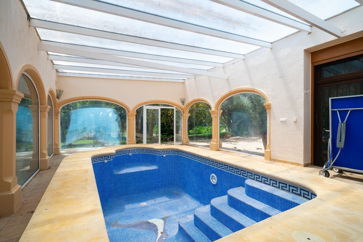 House on Costa Blanca, Spain, 932 m² - picture 15