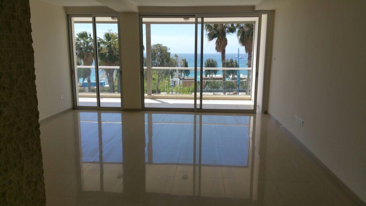 Piso en Limasol, Chipre, 212 m² - imagen 16