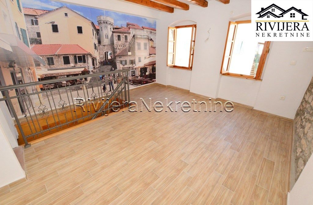 Büro in Herceg-Novi, Montenegro, 44 m² - Foto 2