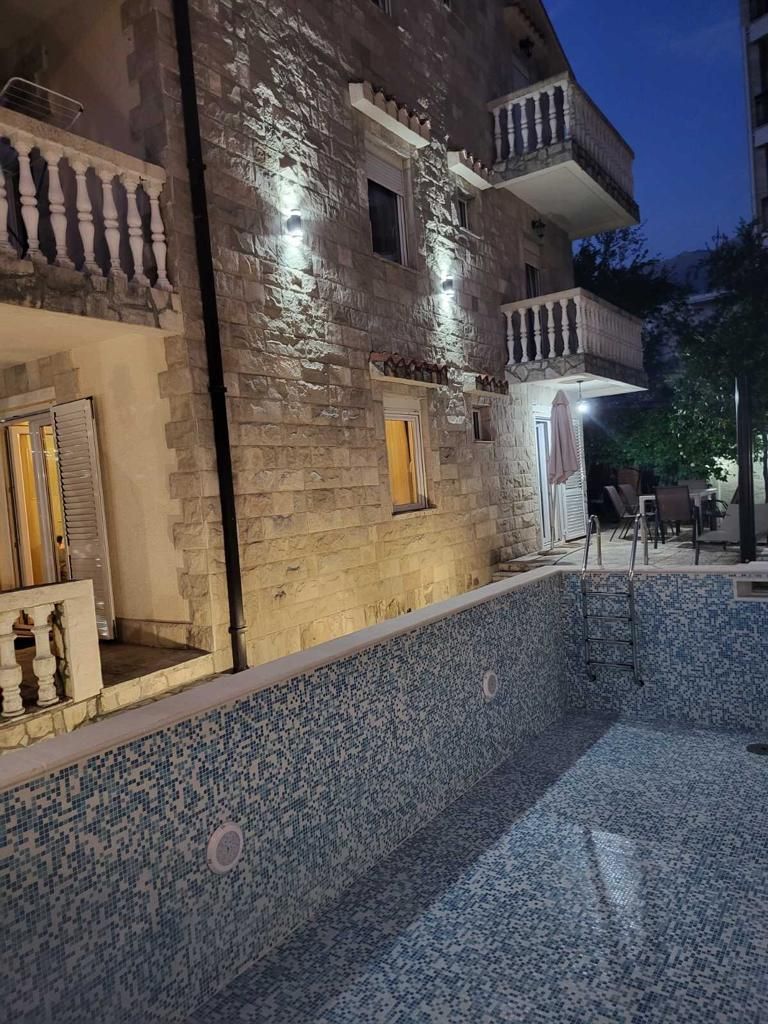 Villa in Budva, Montenegro, 156 m² - Foto 4