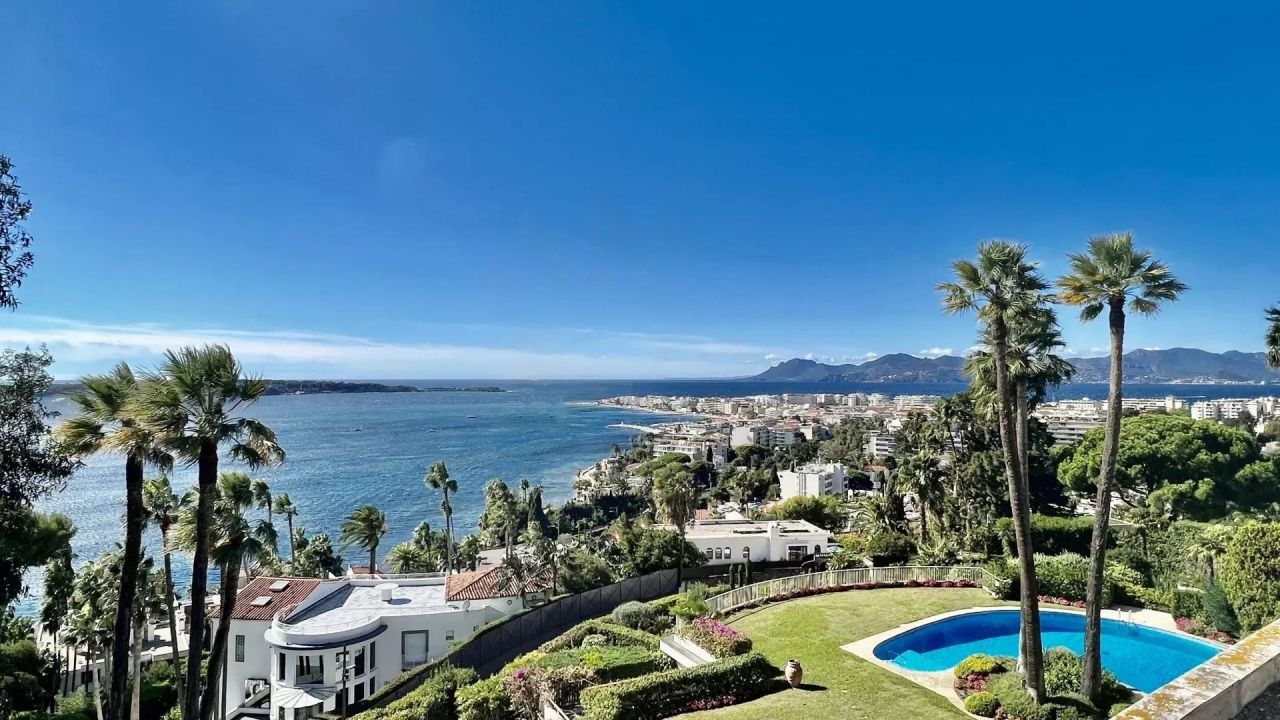 Penthouse à Cannes, France, 144 m² - image 1