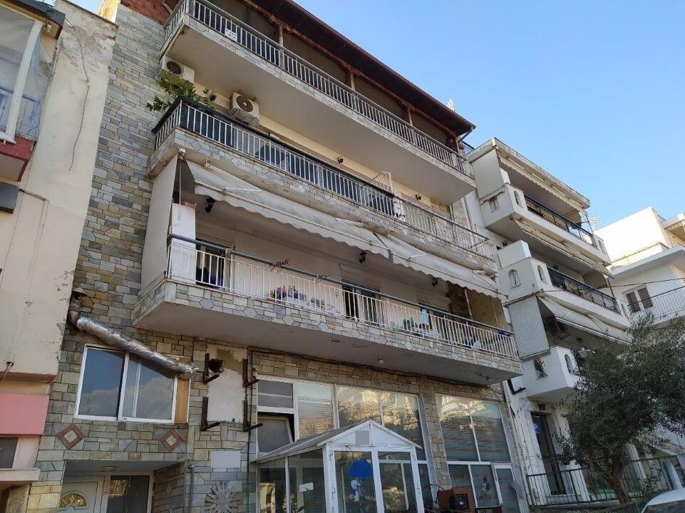 Flat in Thessaloniki, Greece, 123 m² - picture 1