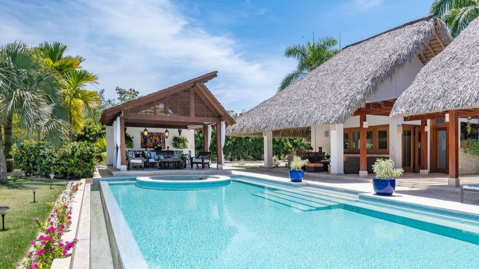 Villa en Cap Cana, República Dominicana, 1 115 m² - imagen 1