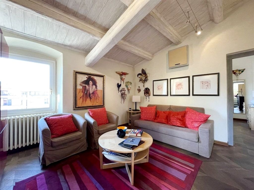 Attico a Firenze, Italia, 200 m² - foto 8