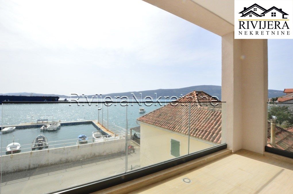 Wohnung in Herceg-Novi, Montenegro, 40 m² - Foto 1