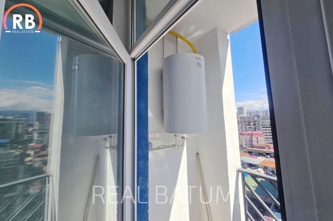 Flat in Batumi, Georgia, 73.1 m² - picture 5