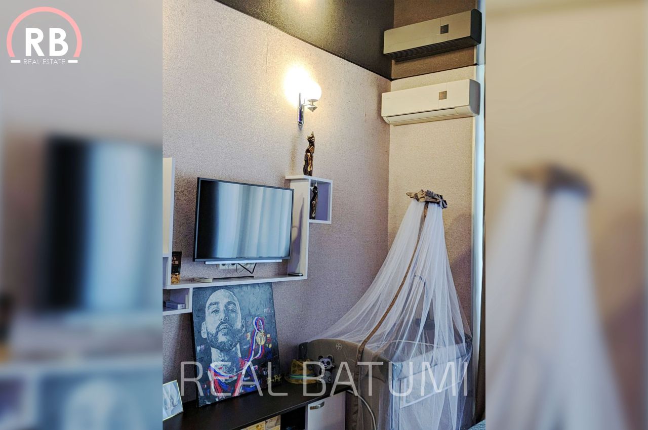 Flat in Batumi, Georgia, 28 m² - picture 4