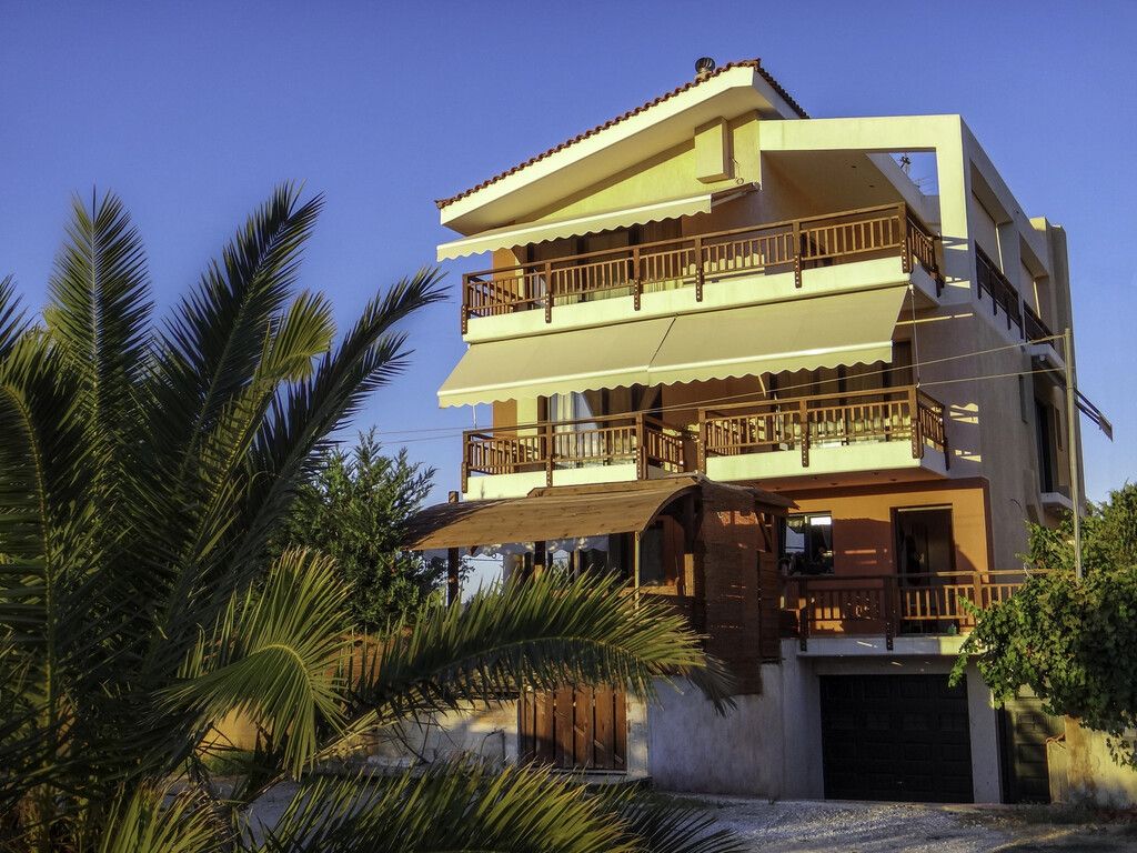 Haus in Nea Makri, Griechenland, 414 m² - Foto 1