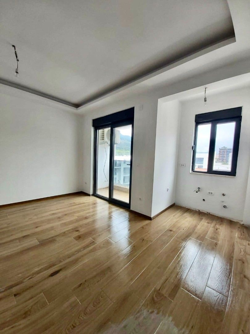 Piso en Dobra Voda, Montenegro, 40 m² - imagen 1