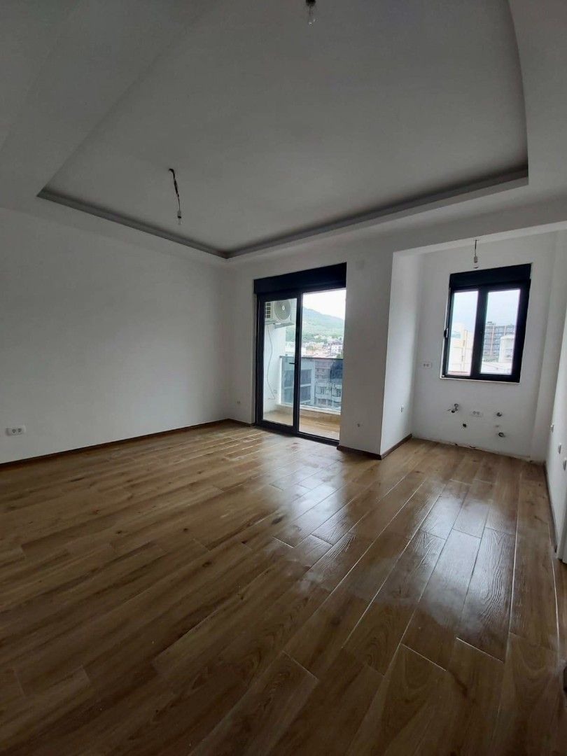 Flat in Dobra Voda, Montenegro, 40 m² - picture 3