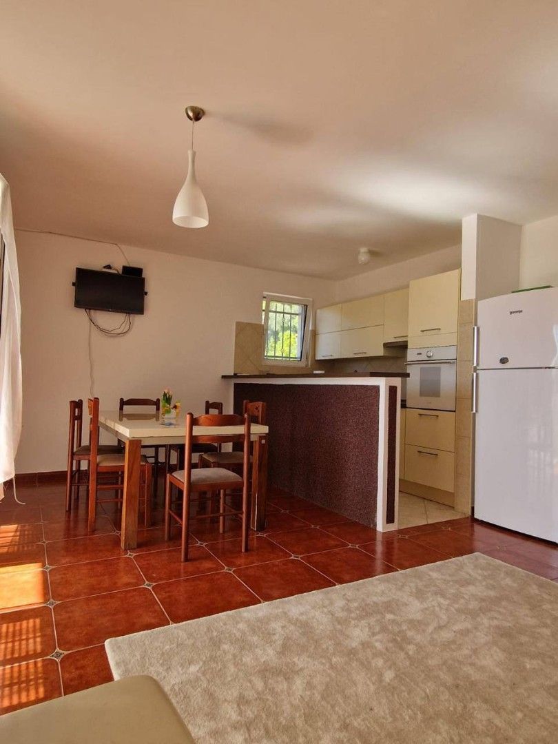 Appartamento a Petrovac, Montenegro, 90 m² - foto 12