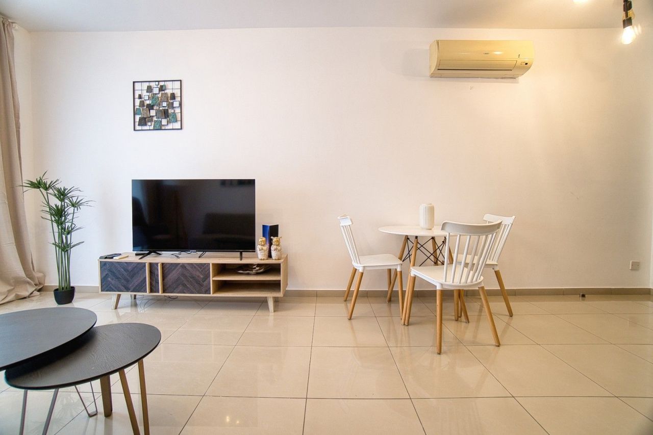 Appartement à Paphos, Chypre, 55 m² - image 1