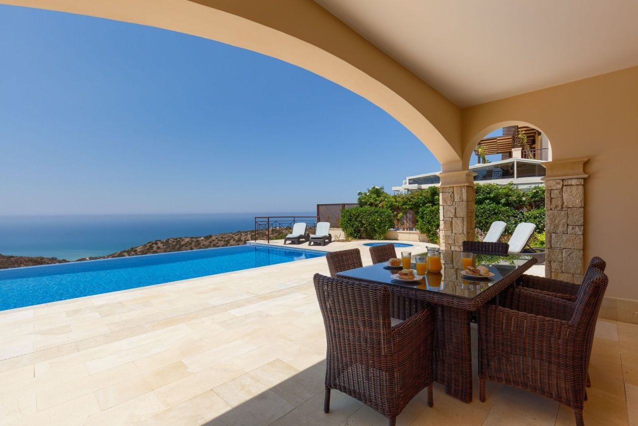 Villa in Paphos, Zypern, 317 m² - Foto 1