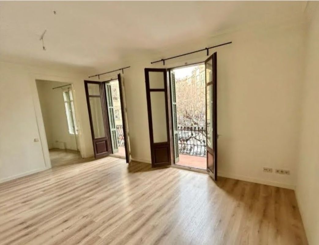 Wohnung in Barcelona, Spanien, 104 m² - Foto 1