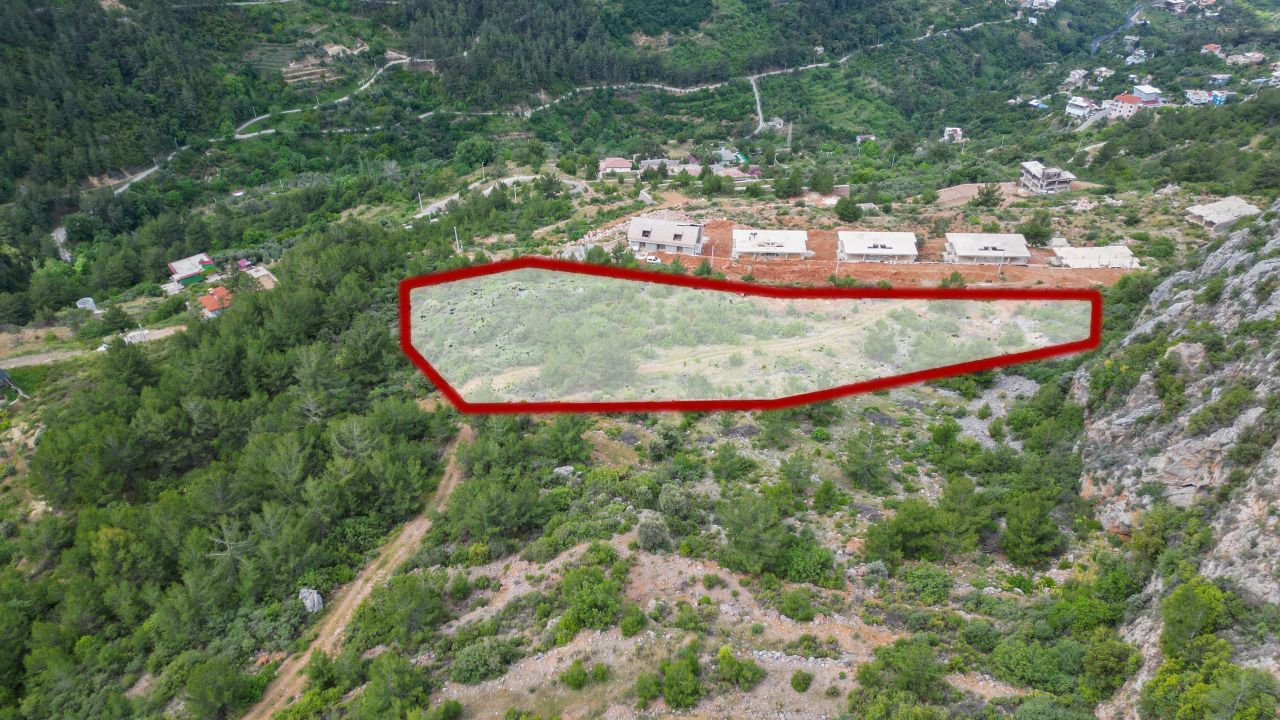 Terrain à Alanya, Turquie, 9 767 m² - image 5