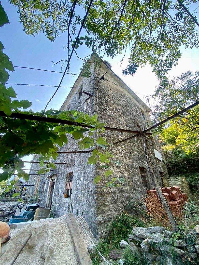 Maison à Stoliv, Monténégro, 180 m² - image 7