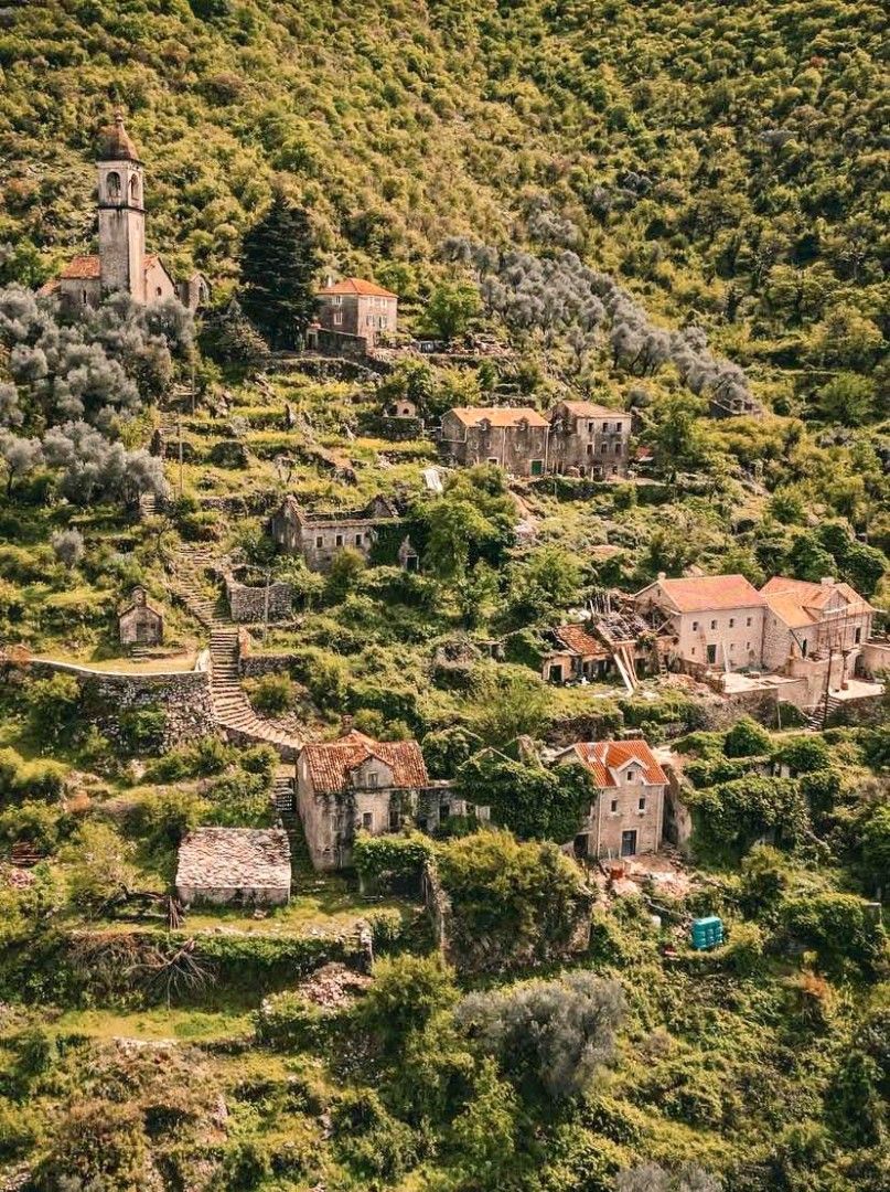 Maison à Stoliv, Monténégro, 180 m² - image 8