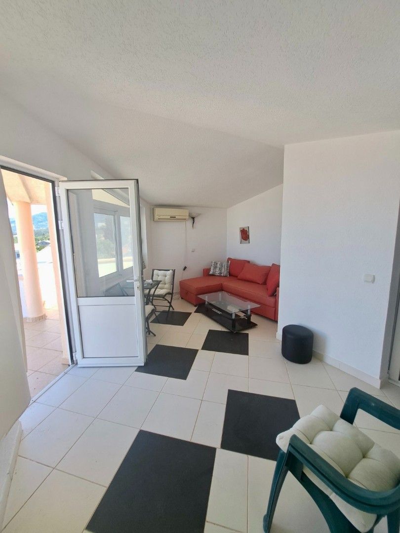 Casa a Utjeha, Montenegro, 250 m² - foto 8