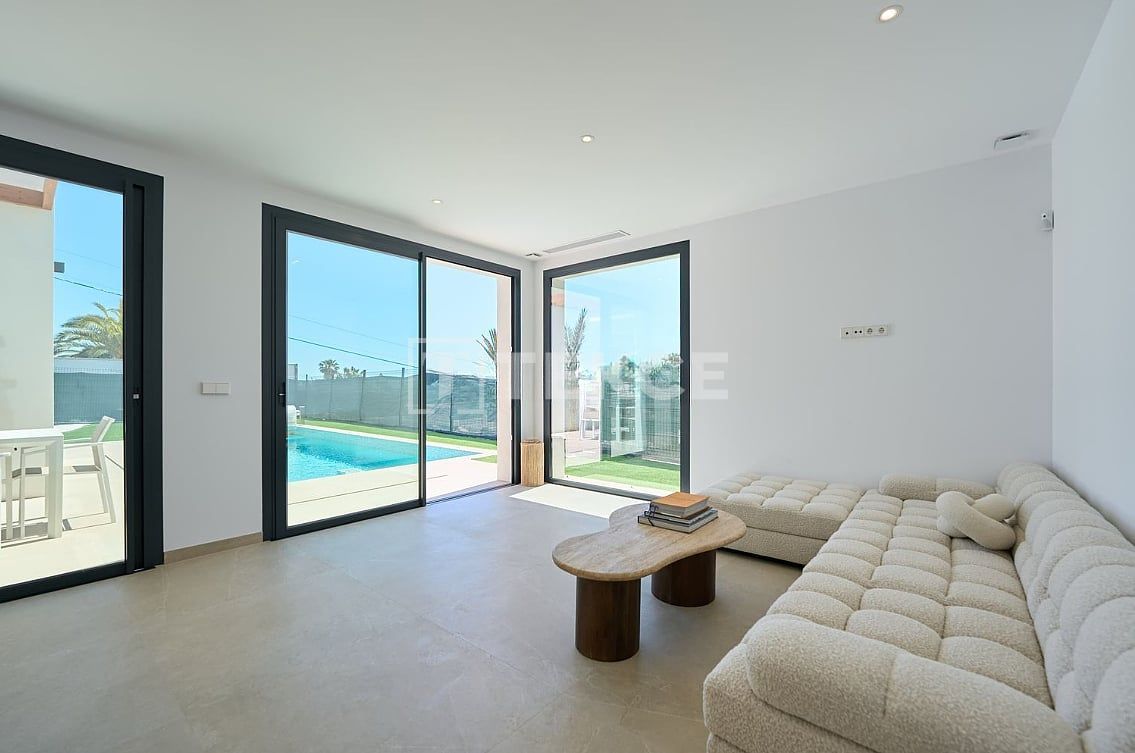 Villa in Alfas del Pi, Spanien, 161 m² - Foto 15