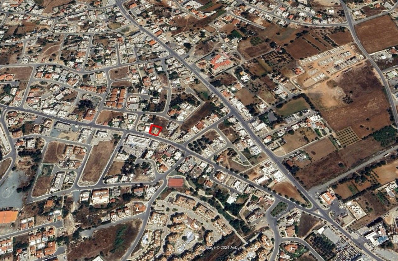 Terrain à Paphos, Chypre, 528 m² - image 1