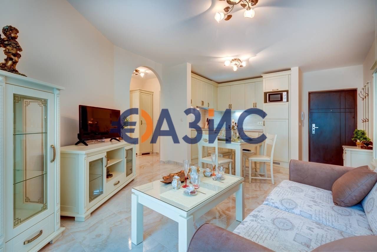 Apartment in Sveti Vlas, Bulgarien, 81.3 m² - Foto 1