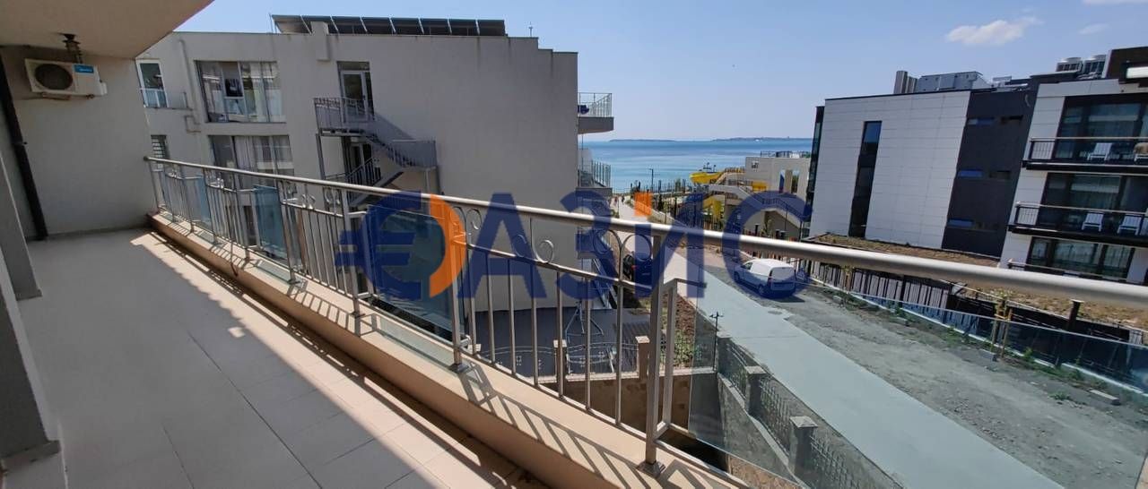 Apartment in Sveti Vlas, Bulgarien, 117.3 m² - Foto 1