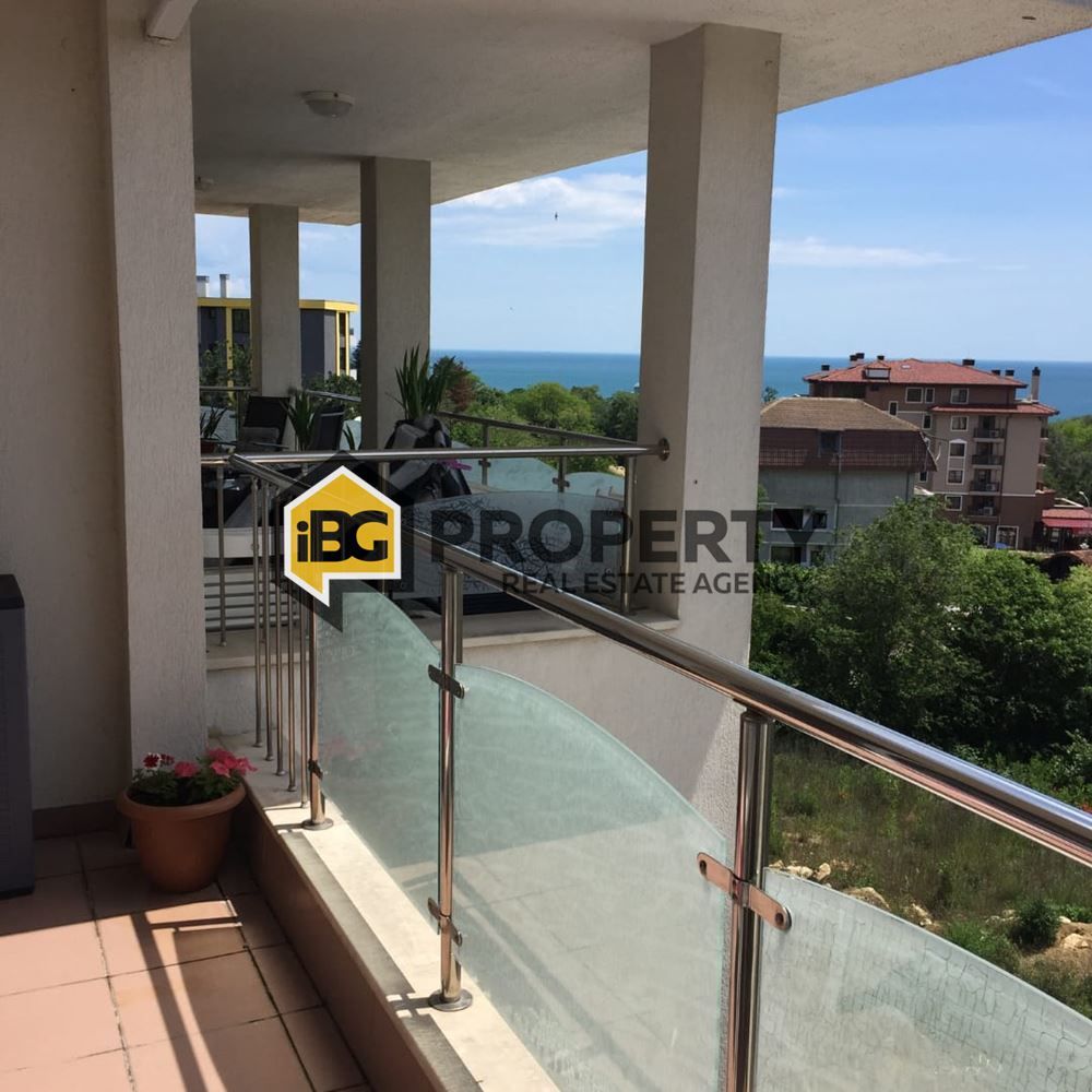 Flat in Saints Constantine and Helena, Bulgaria, 152 m² - picture 7